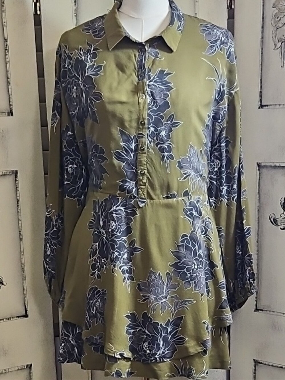Free People Green "SHAKE IT" MARTINI COMBO ,MINI/ TUNIC